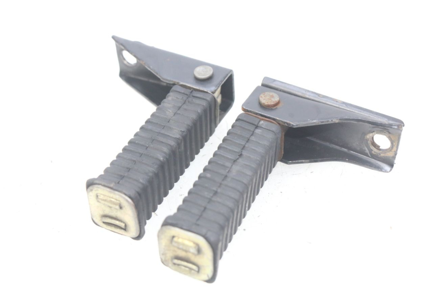 photo de ZESTAW TYLNYCH PODNÓŻKÓW TNT MOTOR CITY 50 (2007 - 2018) - Inny kąt widzenia