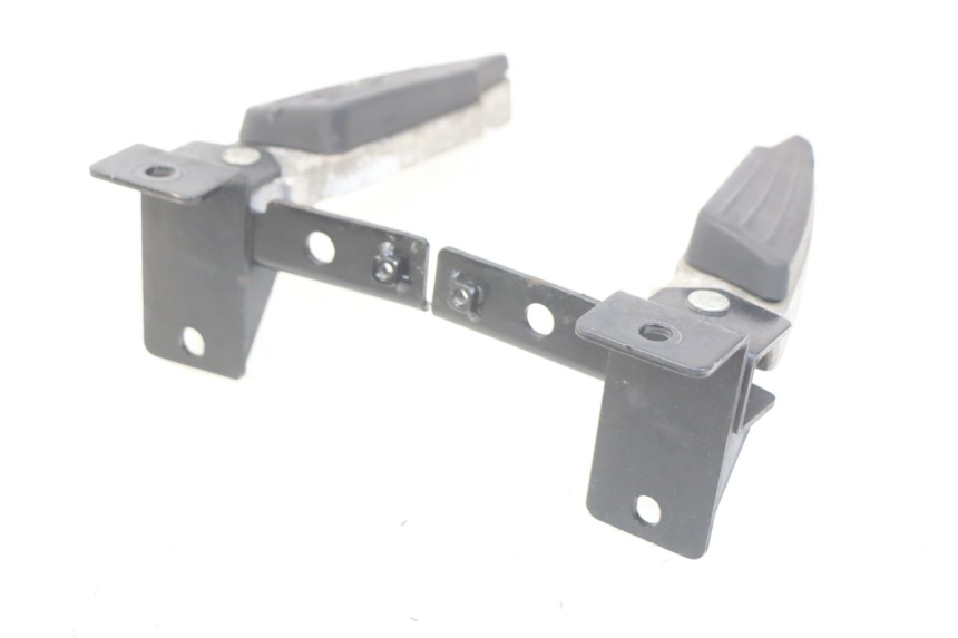 photo de ZESTAW TYLNYCH PODNÓŻKÓW PEUGEOT CITYSTAR 125 (2011 - 2017) - Zbliżenie techniczne