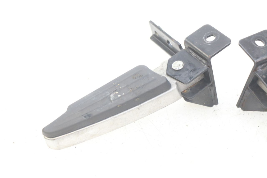 photo de ZESTAW TYLNYCH PODNÓŻKÓW PEUGEOT CITYSTAR 125 (2011 - 2017) - Widok ogólny