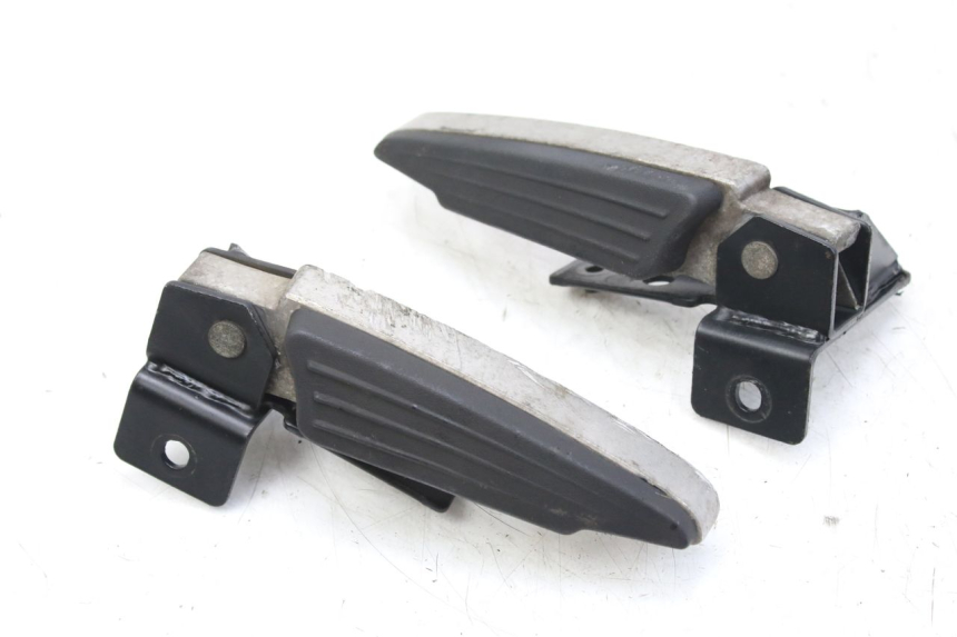 photo de ZESTAW TYLNYCH PODNÓŻKÓW PEUGEOT CITYSTAR 50 (2013 - 2017) - Widok główny