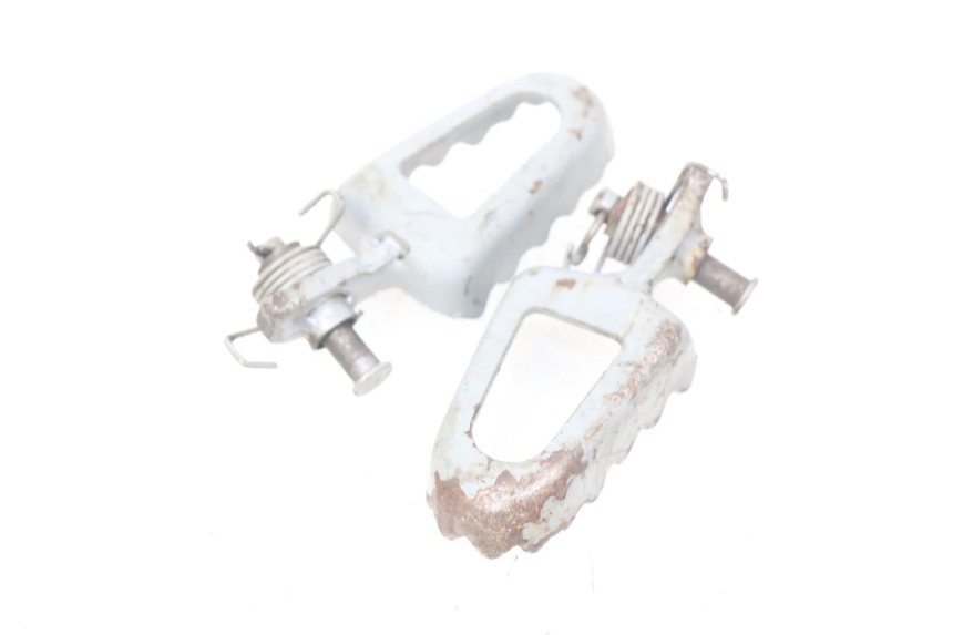 photo de ZESTAW TYLNYCH PODNÓŻKÓW LONCIN DIRT BIKE 125 - Szczegół części