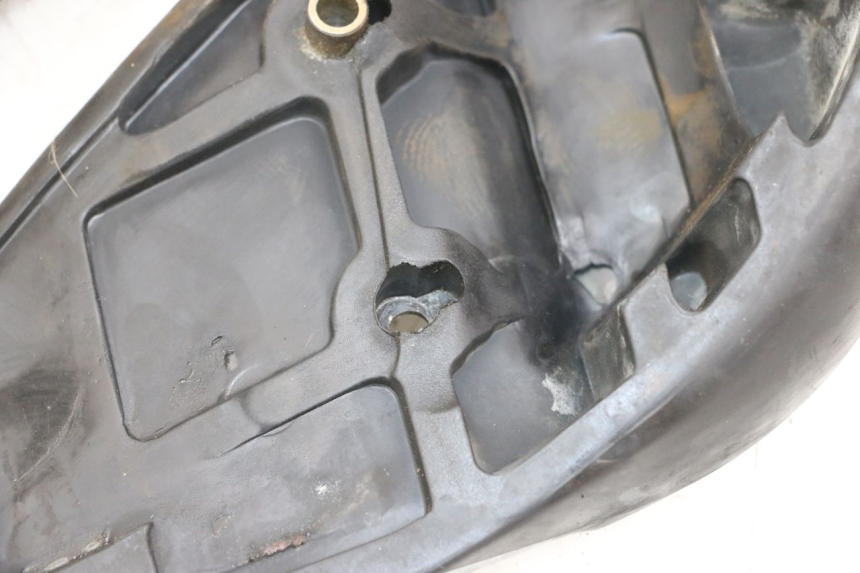 photo de ZESTAW TYLNYCH PODNÓŻKÓW HONDA FES PANTHEON 2T 125 (1998 - 2002) - Zoom stanu zużycia