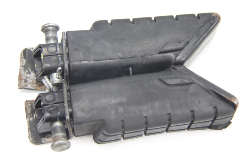 photo de ZESTAW TYLNYCH PODNÓŻKÓW MBK FLIPPER 115 (2013 - 2017) - Szczegół części