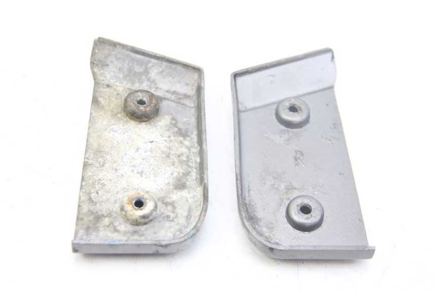 photo de ZESTAW TYLNYCH PODNÓŻKÓW TNT MOTOR GRIDO 2T 50 (2010 - 2019) - Inny kąt widzenia