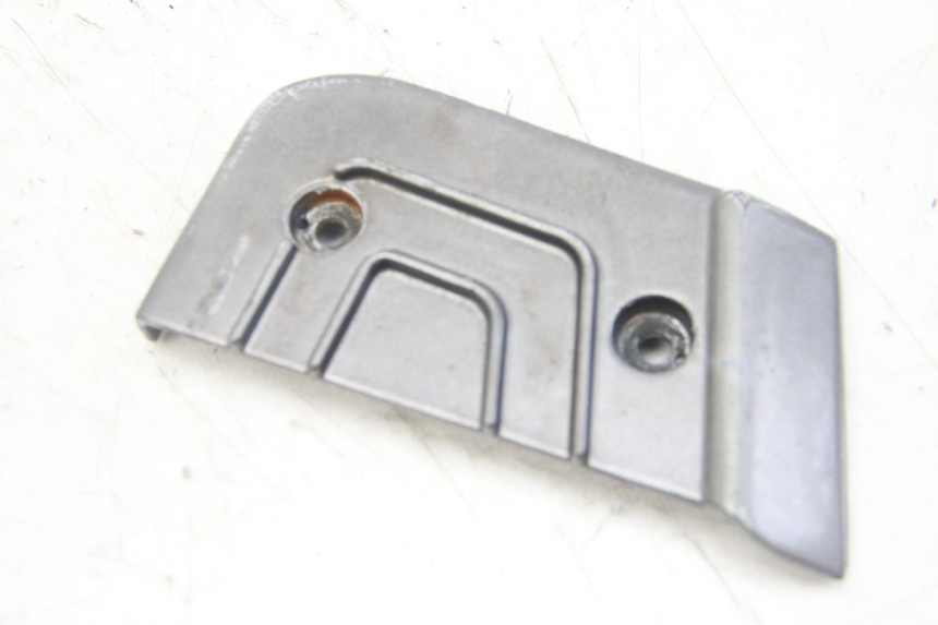 photo de ZESTAW TYLNYCH PODNÓŻKÓW TNT MOTOR GRIDO 2T 50 (2010 - 2019) - Zbliżenie techniczne