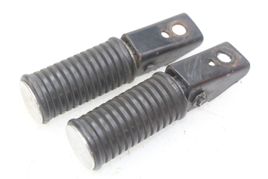 photo de ZESTAW TYLNYCH PODNÓŻKÓW KEEWAY HURRICANE 50 (2006 - 2019) - Inny kąt widzenia