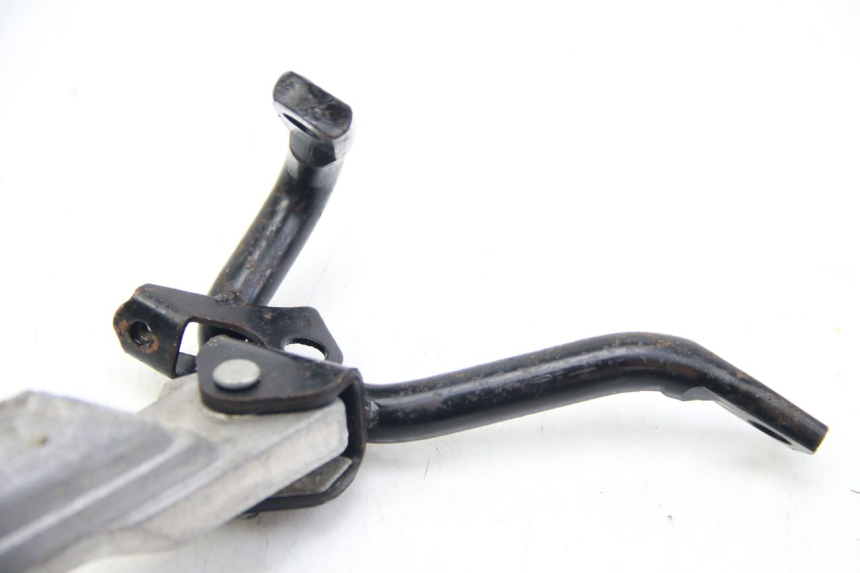 photo de ZESTAW TYLNYCH PODNÓŻKÓW REVATTO IMPERATOR 125 (2007 - 2015) - Stan powierzchni