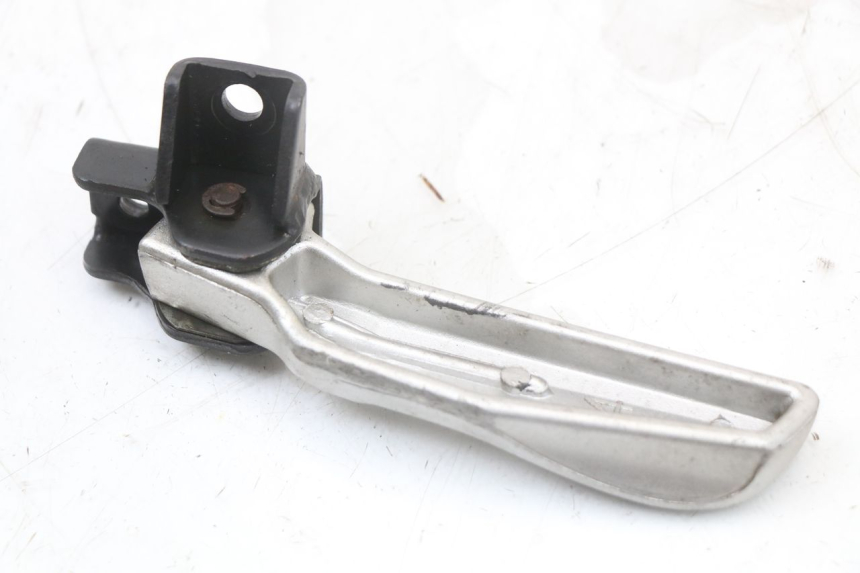 photo de ZESTAW TYLNYCH PODNÓŻKÓW SYM JET 14 4T 50 (2018 - 2022) - Stan powierzchni