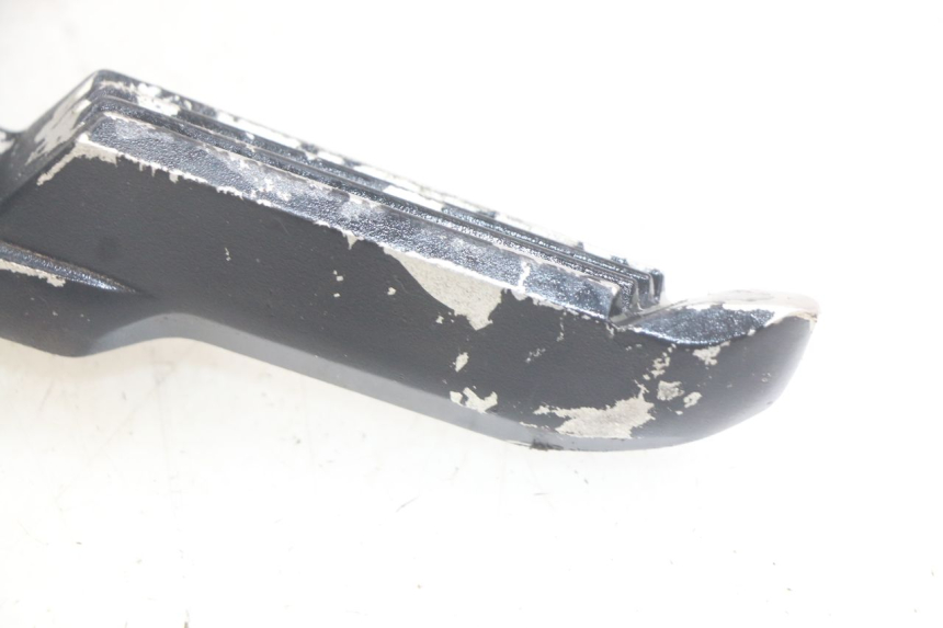 photo de ZESTAW TYLNYCH PODNÓŻKÓW SYM JET SPORT XR 50 (2006 - 2015) - Zbliżenie techniczne