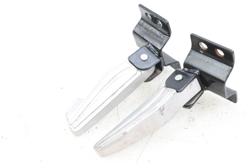 photo de ZESTAW TYLNYCH PODNÓŻKÓW RIDE KALLIO 50 (2010 - 2019) - Widok główny