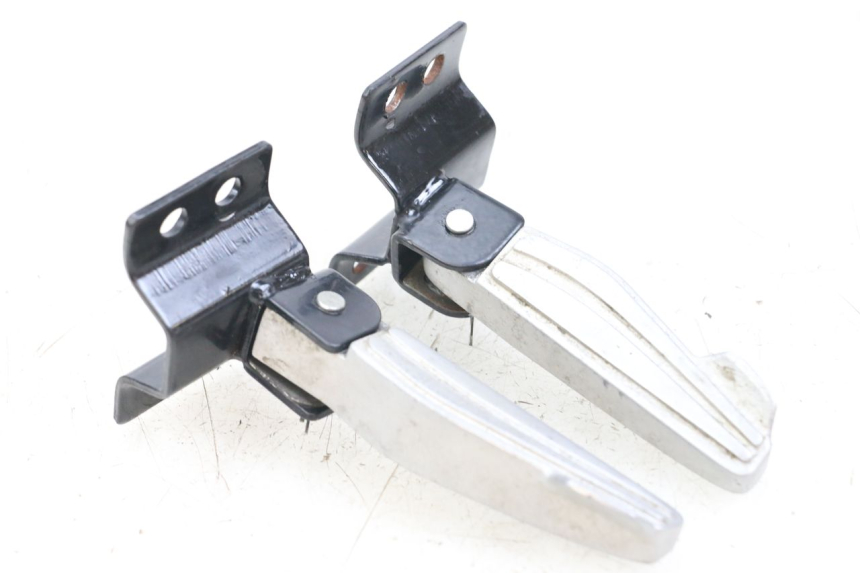 photo de ZESTAW TYLNYCH PODNÓŻKÓW RIDE KALLIO 50 (2010 - 2019) - Inny kąt widzenia