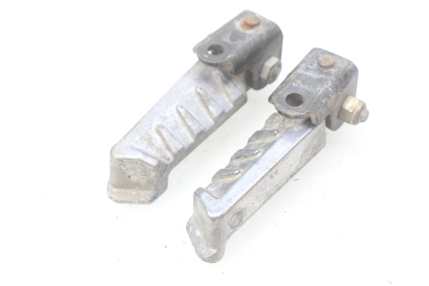 photo de ZESTAW TYLNYCH PODNÓŻKÓW PEUGEOT LUDIX 50 (2005 - 2007) - Widok główny