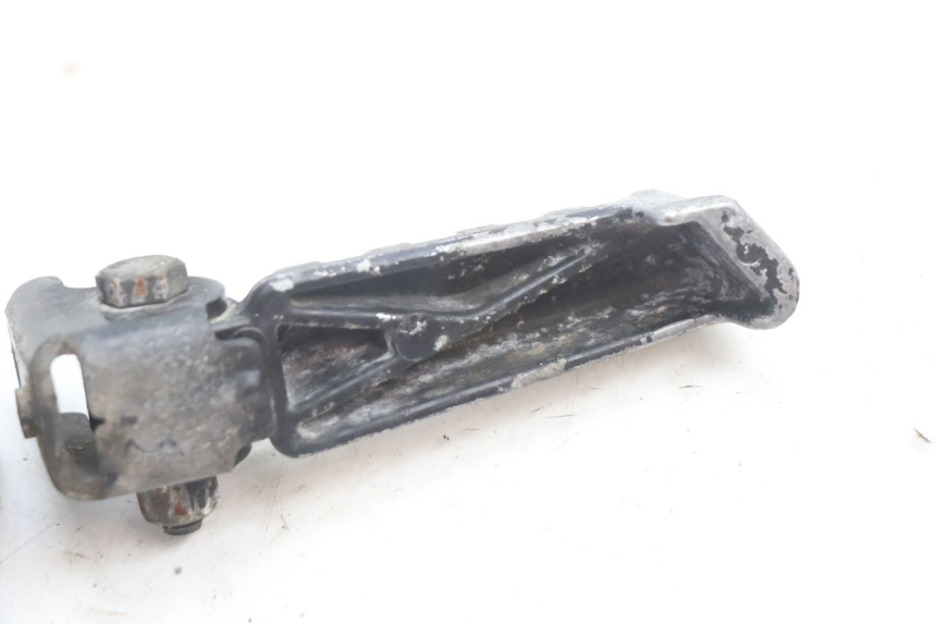 photo de ZESTAW TYLNYCH PODNÓŻKÓW PEUGEOT LUDIX ONE 50 (2004 - 2013) - Widok ogólny
