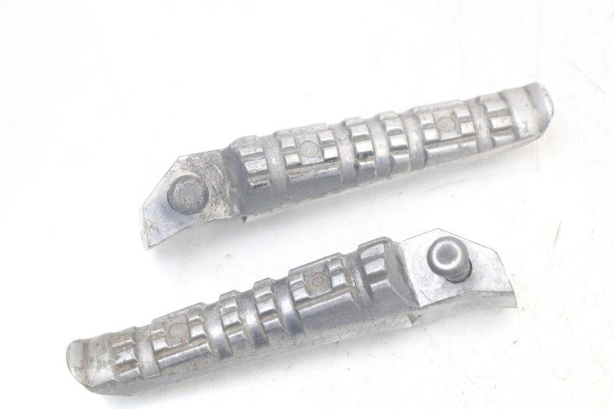 photo de ZESTAW TYLNYCH PODNÓŻKÓW MBK MACH G AC 50 (2002 - 2014) - Widok główny