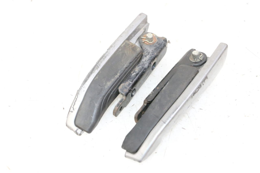 photo de ZESTAW TYLNYCH PODNÓŻKÓW PIAGGIO MP3 500 (2014 - 2017) - Stan powierzchni