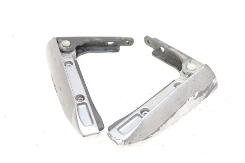 photo de ZESTAW TYLNYCH PODNÓŻKÓW PIAGGIO MP3 500 (2014 - 2017) - Część sprawdzona