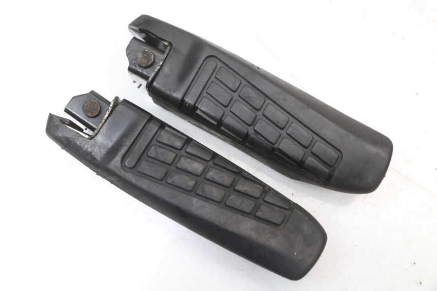 photo de ZESTAW TYLNYCH PODNÓŻKÓW MBK MW TRYPTIK 125 (2014 - 2016) - Widok główny