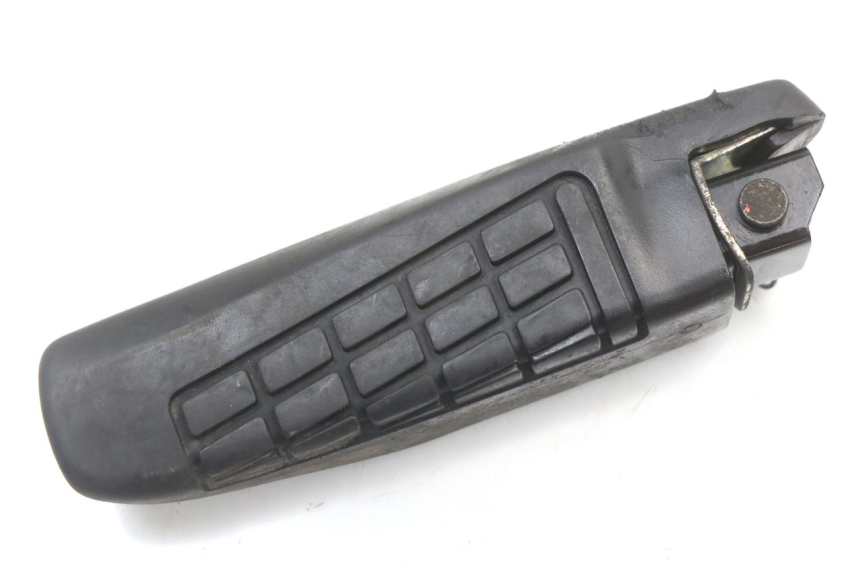 photo de ZESTAW TYLNYCH PODNÓŻKÓW MBK MW TRYPTIK 125 (2014 - 2016) - Punkty mocowania