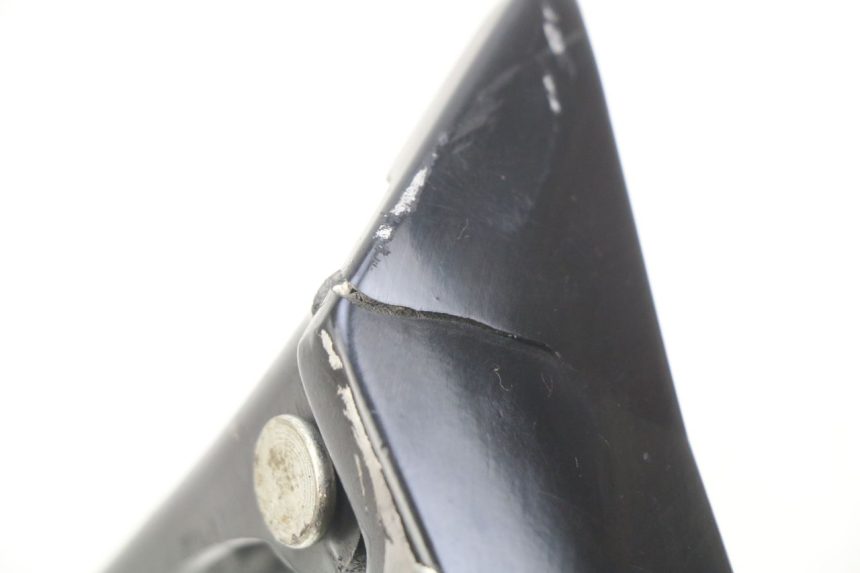 photo de ZESTAW TYLNYCH PODNÓŻKÓW PIAGGIO NEW TYPHOON 50 (2018 - 2021) - Stan powierzchni