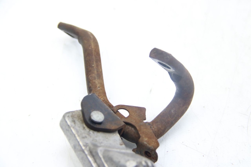 photo de ZESTAW TYLNYCH PODNÓŻKÓW SELECT UP OCTALIS 125 (2007 - 2012) - Zoom stanu zużycia