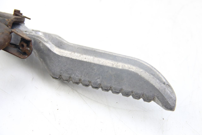 photo de ZESTAW TYLNYCH PODNÓŻKÓW SELECT UP OCTALIS 125 (2007 - 2012) - Inny kąt widzenia