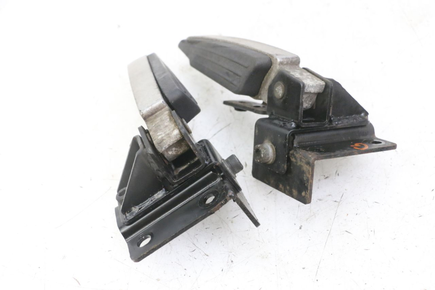 photo de ZESTAW TYLNYCH PODNÓŻKÓW PEUGEOT SATELIS 125 (2013 - 2018) - Widok ogólny