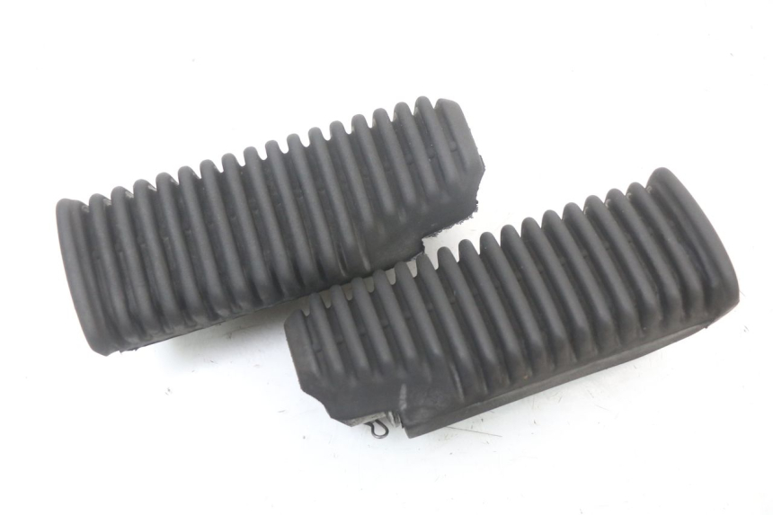 photo de ZESTAW TYLNYCH PODNÓŻKÓW APRILIA SCARABEO GT 125 (1999 - 2007) - Widok główny