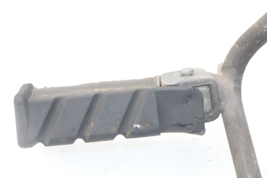 photo de ZESTAW TYLNYCH PODNÓŻKÓW HONDA SES DYLAN 125 (2002 - 2006) - Zbliżenie techniczne