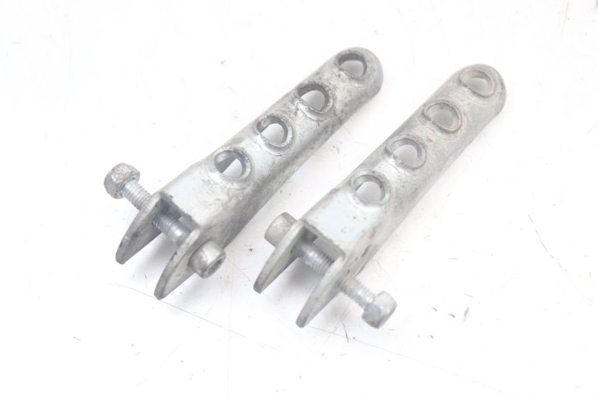 photo de ZESTAW TYLNYCH PODNÓŻKÓW SHERCO SM-R 50 (2013 - 2017) - Zbliżenie techniczne