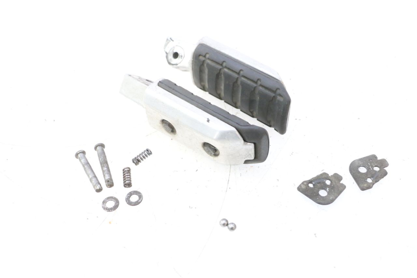 photo de PARA NÓG REAR HONDA ST PAN EUROPEAN 1100 (1990 - 2002) - Szczegół części