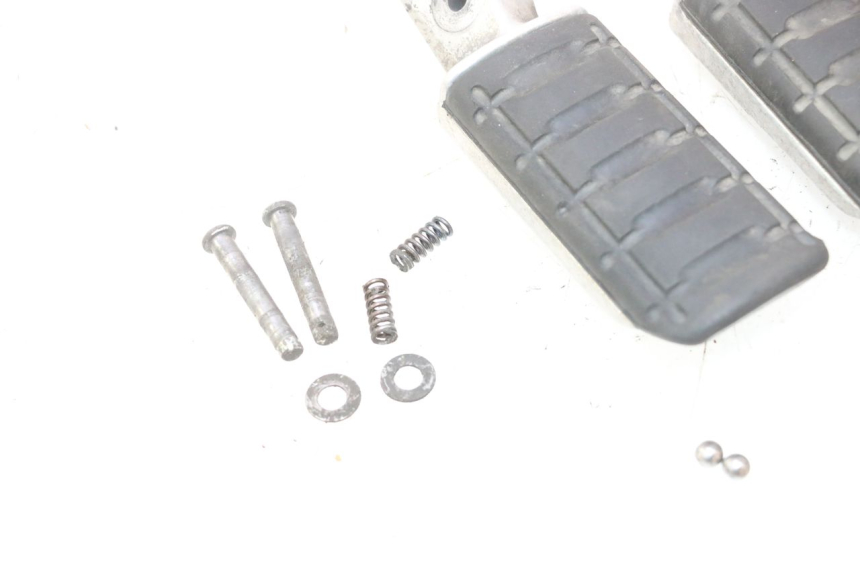 photo de PARA NÓG REAR HONDA ST PAN EUROPEAN 1100 (1990 - 2002) - Widok ogólny