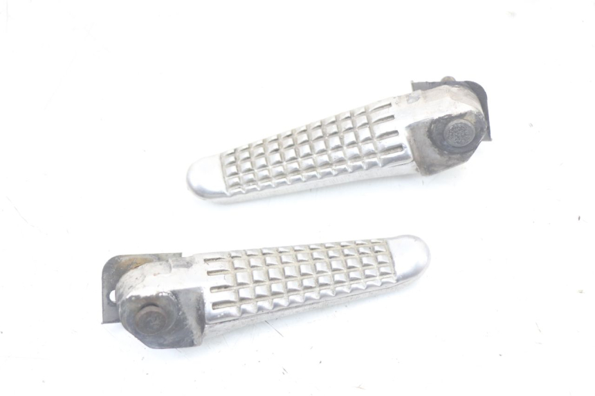 photo de ZESTAW TYLNYCH PODNÓŻKÓW SUZUKI SV S 650 (1999 - 2002) - Widok główny