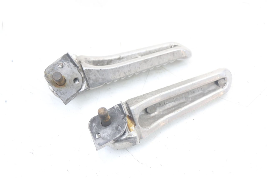 photo de ZESTAW TYLNYCH PODNÓŻKÓW SUZUKI SV S 650 (1999 - 2002) - Widok ogólny