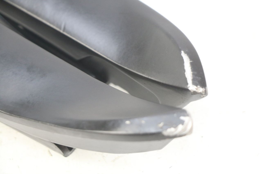 photo de ZESTAW TYLNYCH PODNÓŻKÓW APRILIA SXR 50 (2021 - 2023) - Inny kąt widzenia