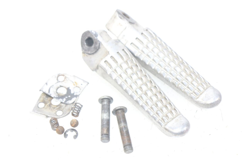 photo de ZESTAW TYLNYCH PODNÓŻKÓW SUZUKI TLS TL S 1000 (1997 - 2001) - Widok główny