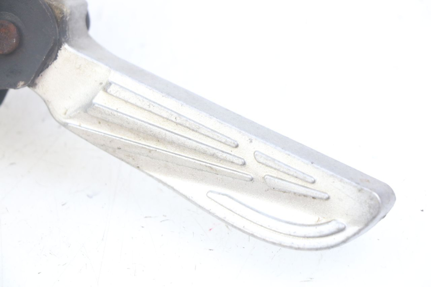 photo de ZESTAW TYLNYCH PODNÓŻKÓW PEUGEOT TWEET 4T 50 (2018 - 2022) - Oznaczenia i referencje