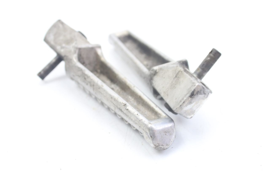 photo de ZESTAW TYLNYCH PODNÓŻKÓW HONDA VFR FI RC46 800 (1998 - 2001) - Szczegół części