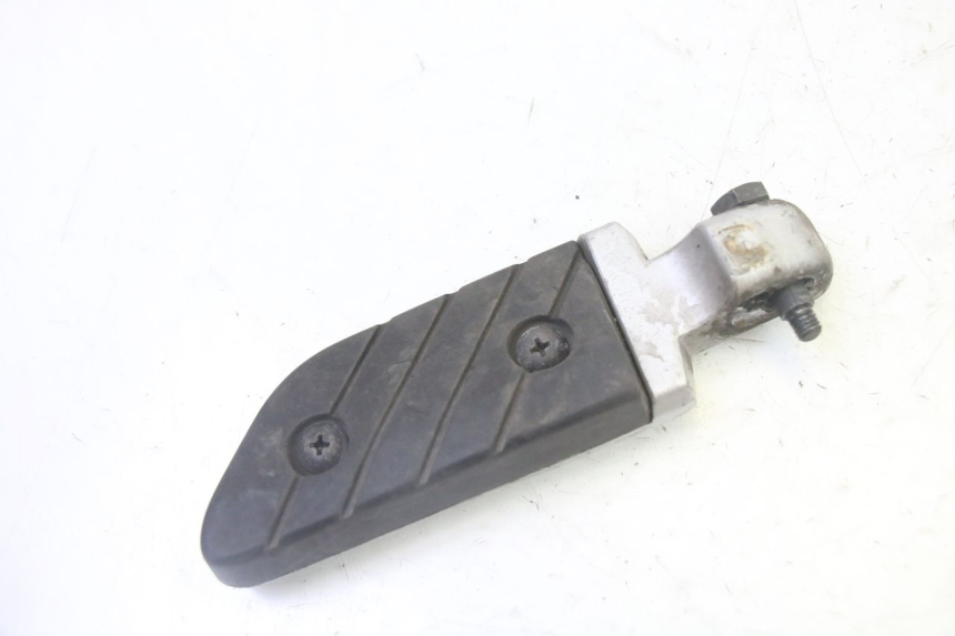 photo de ZESTAW TYLNYCH PODNÓŻKÓW YAMAHA X-CITY XCITY 125 (2007 - 2013) - Zoom stanu zużycia