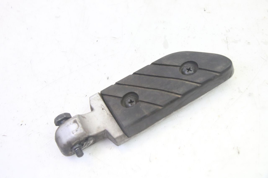 photo de ZESTAW TYLNYCH PODNÓŻKÓW YAMAHA X-CITY XCITY 125 (2007 - 2013) - Inny kąt widzenia