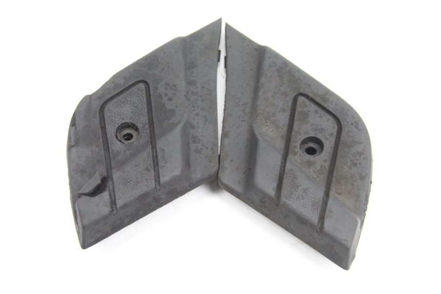 photo de ZESTAW TYLNYCH PODNÓŻKÓW PIAGGIO X9 EVOLUTION 125 (2003 - 2007) - Szczegół części