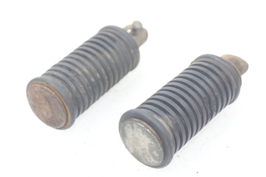 photo de ZESTAW TYLNYCH PODNÓŻKÓW SUZUKI XF FREEWIND 650 (1997 - 2003) - Zbliżenie techniczne