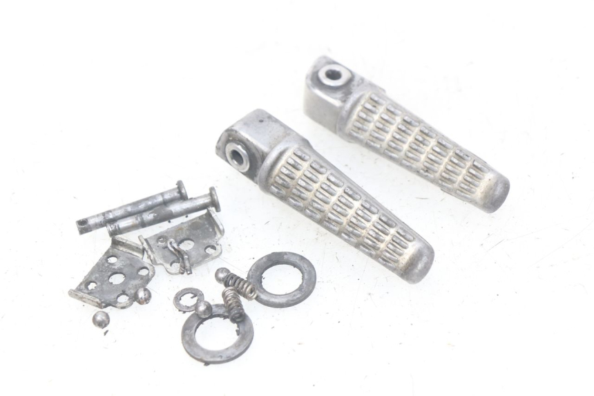 photo de ZESTAW TYLNYCH PODNÓŻKÓW KAWASAKI Z S 750 (2003 - 2006) - Widok główny