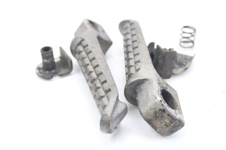 photo de ZESTAW TYLNYCH PODNÓŻKÓW KAWASAKI ZZR 600 (1995 - 2004) - Szczegół części