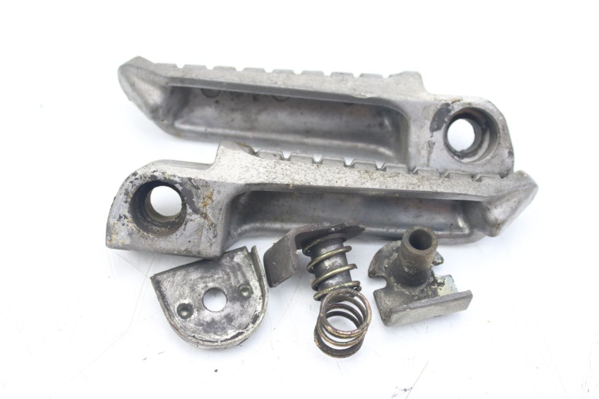 photo de ZESTAW TYLNYCH PODNÓŻKÓW KAWASAKI ZZR 600 (1995 - 2004) - Inny kąt widzenia