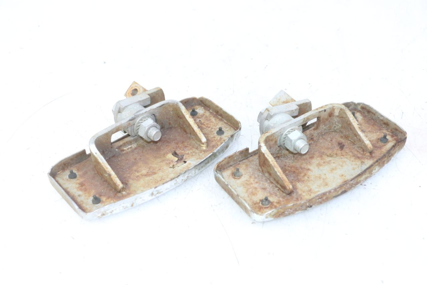 photo de ZESTAW PRZEDNICH PODNÓŻKÓW HYOSUNG GV AQUILA 125 (2000 - 2009) - Zoom stanu zużycia