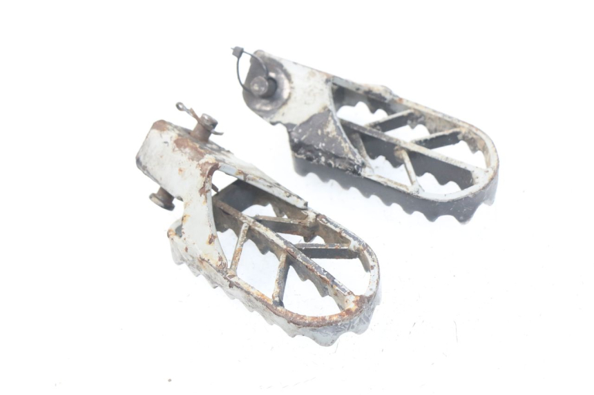 photo de ZESTAW PRZEDNICH PODNÓŻKÓW LONCIN DIRT BIKE 125 - Inny kąt widzenia