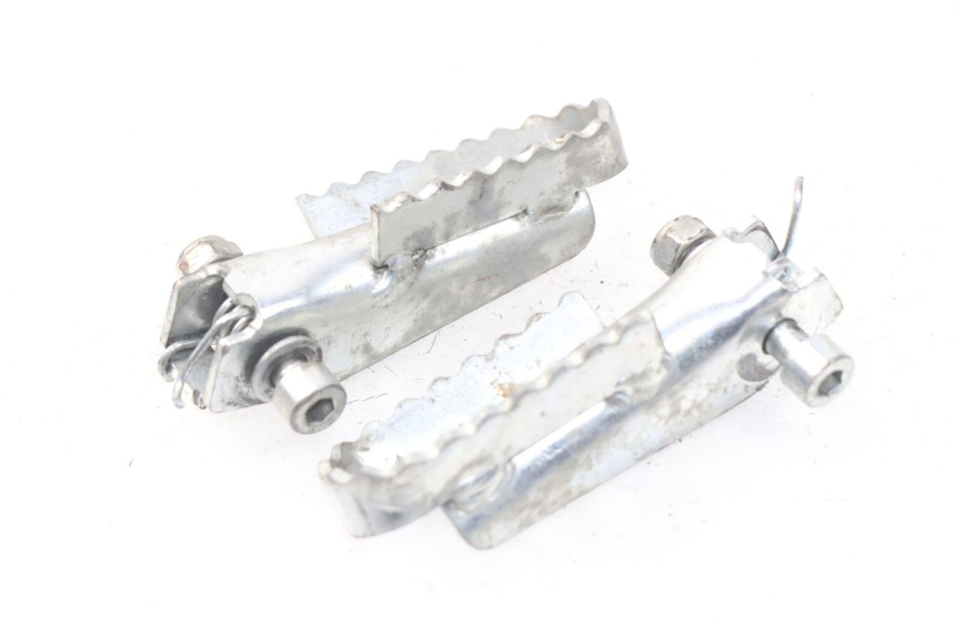 photo de ZESTAW PRZEDNICH PODNÓŻKÓW DERBI DIRT BOY 4T 50 - Zoom stanu zużycia