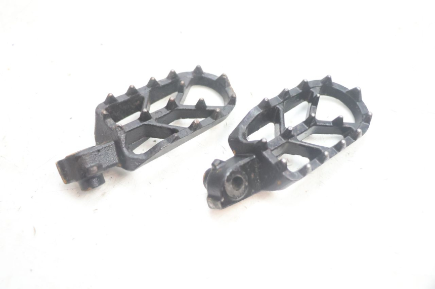 photo de PARA PRZODOWYCH PODNÓŻEK MINI MX DRIFT 150 - Zbliżenie techniczne