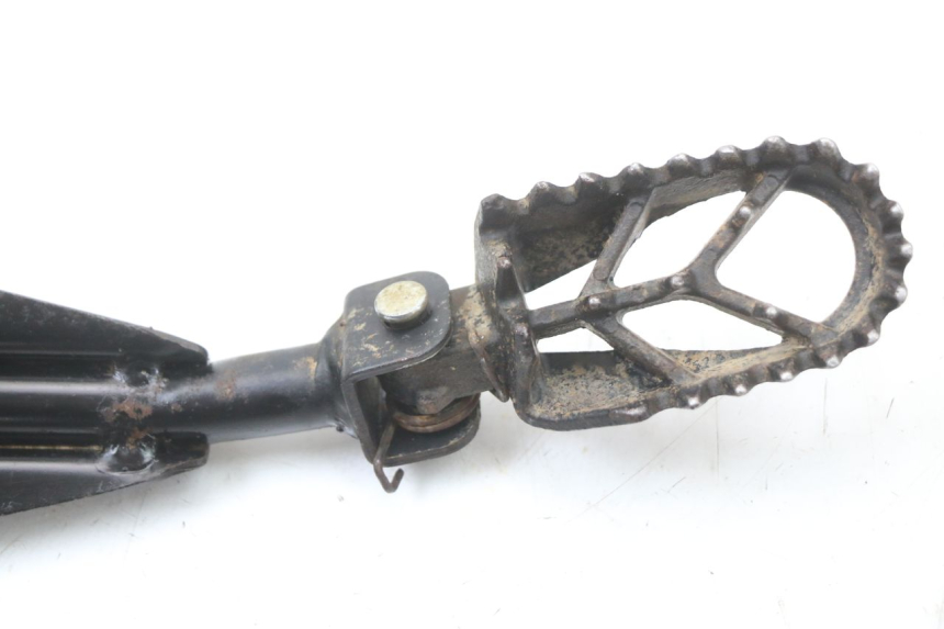 photo de ZESTAW PRZEDNICH PODNÓŻKÓW KSR RACING DRIFT 140 - Inny kąt widzenia