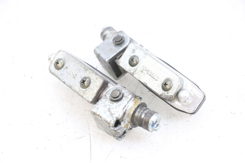 photo de ZESTAW PRZEDNICH PODNÓŻKÓW SUZUKI GSF N BANDIT 600 (1996 - 1999) - Zoom stanu zużycia